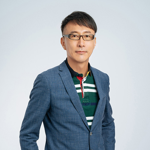 高端訓 SIMON